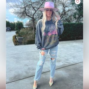 Daydream BF Fit Sweater